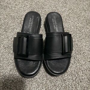 Genuine Leather Black Buckle Sandals